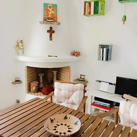 La Casa Dei Gatti Paros Bed & Breakfast